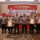 Kapolda Sumsel Serahkan Penghargaan Dari Kapolri ke Polres Prabumulih dan Polres Muba